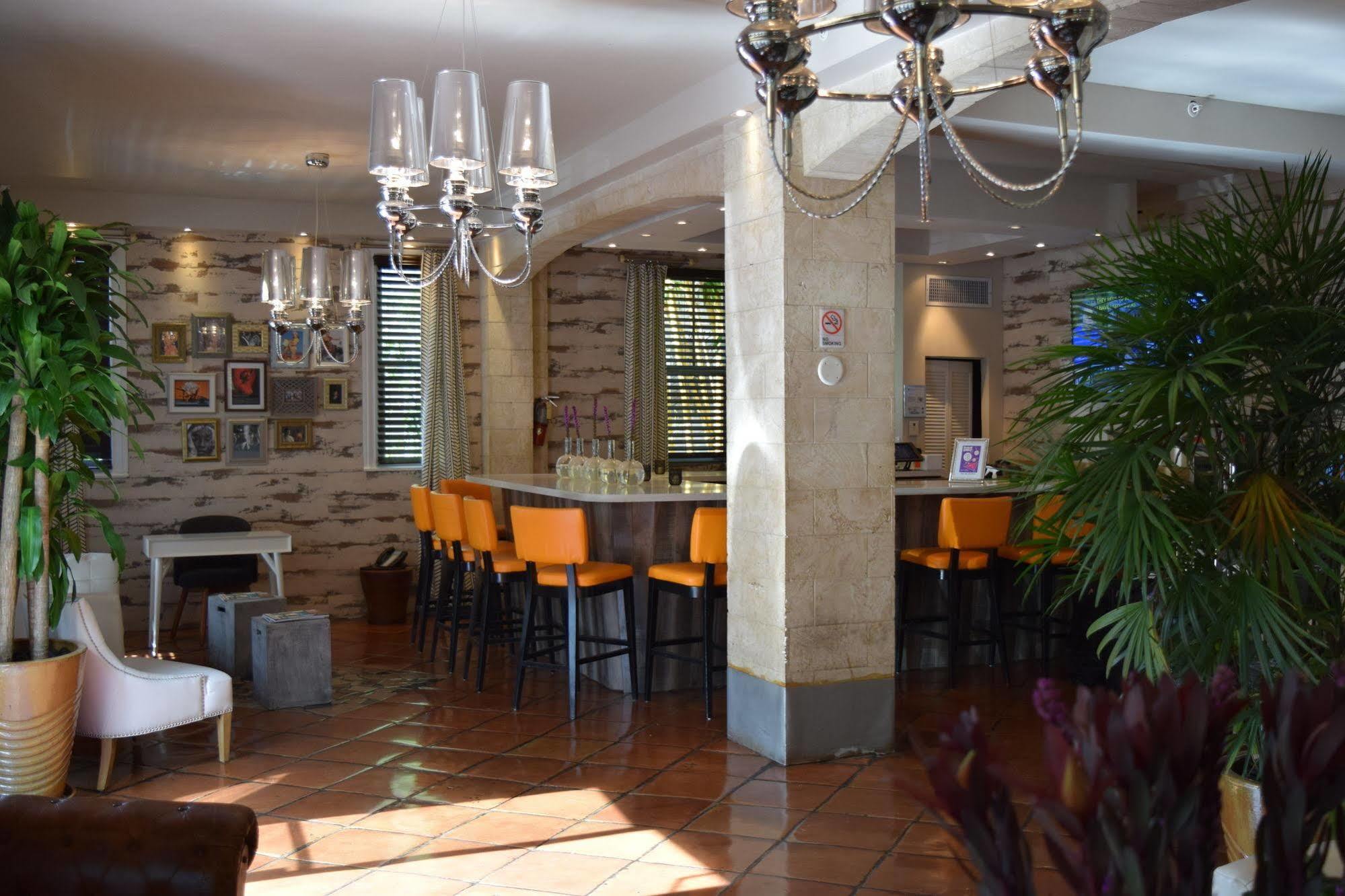 Shelley Hotel Маями Бийч Екстериор снимка
