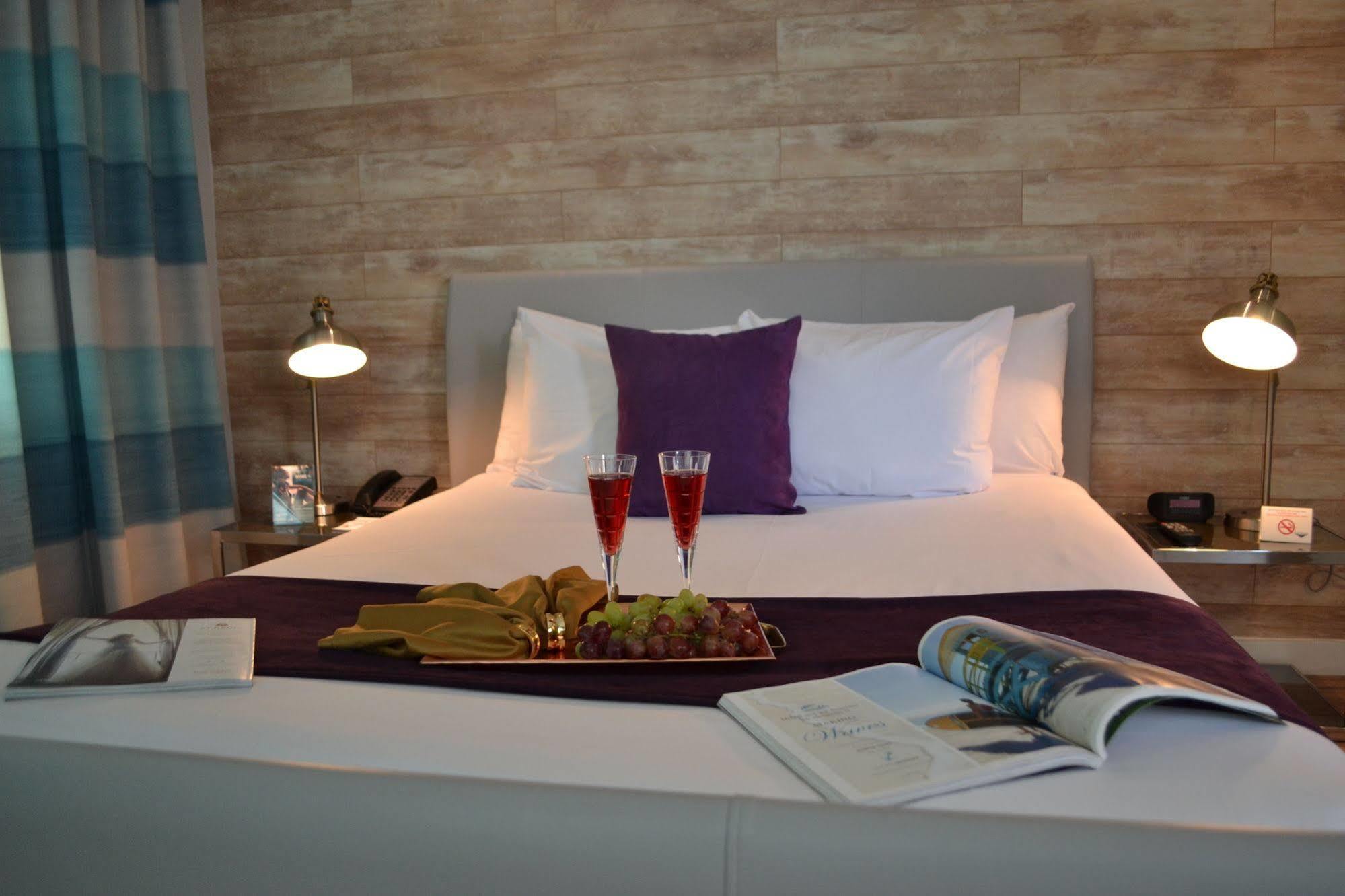 Shelley Hotel Маями Бийч Екстериор снимка